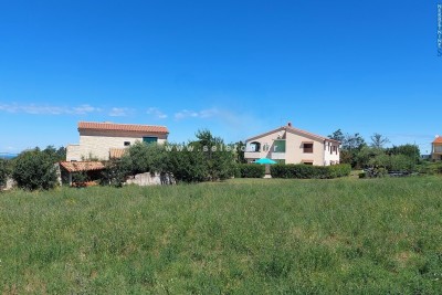 Istrien, Baugrundstück mit Meerblick, Fläche 1.158 m2, in der Nähe von Poreč mit Baugenehmigung